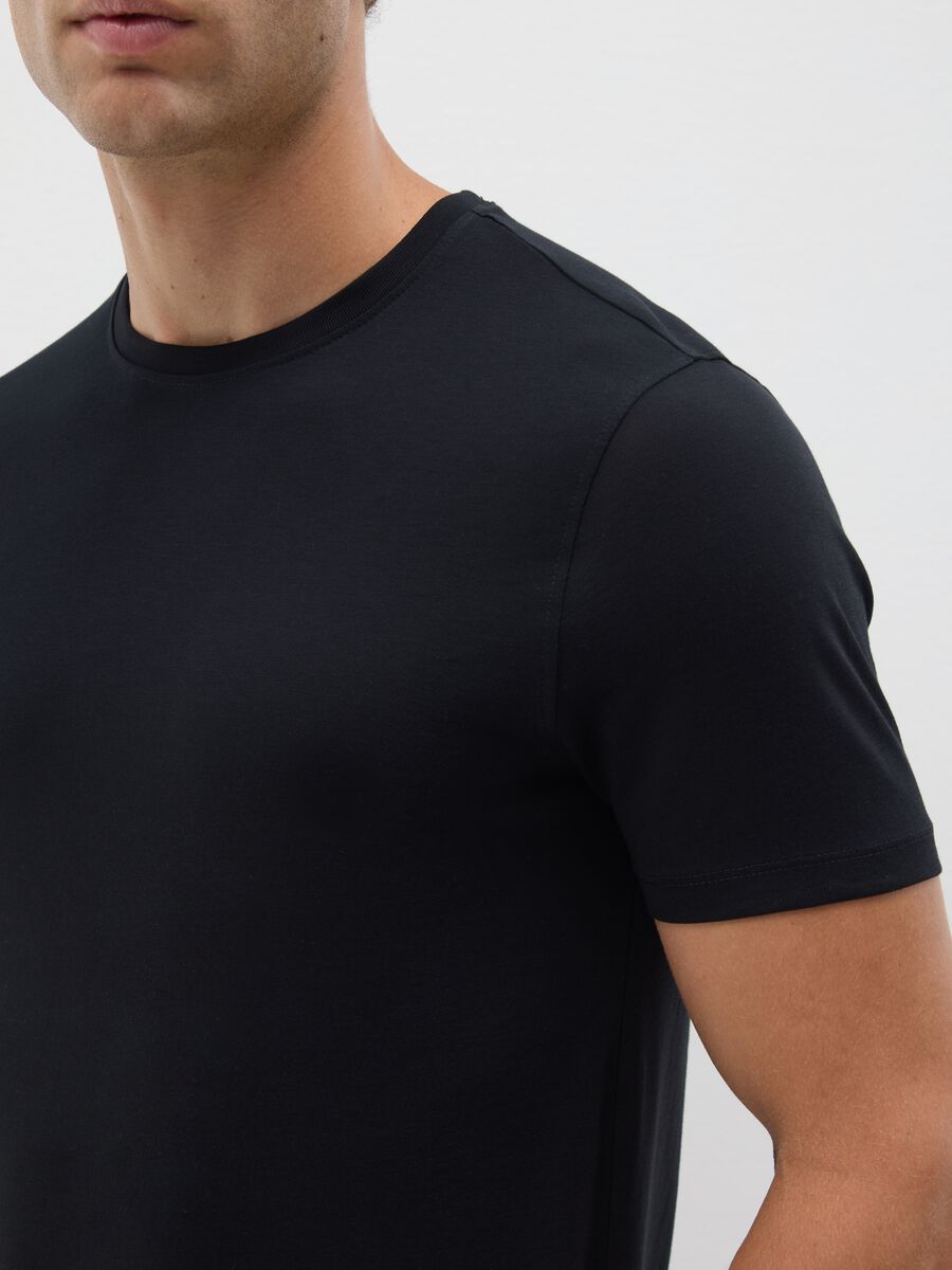 Black T-shirt in pure cotton regular fit_3