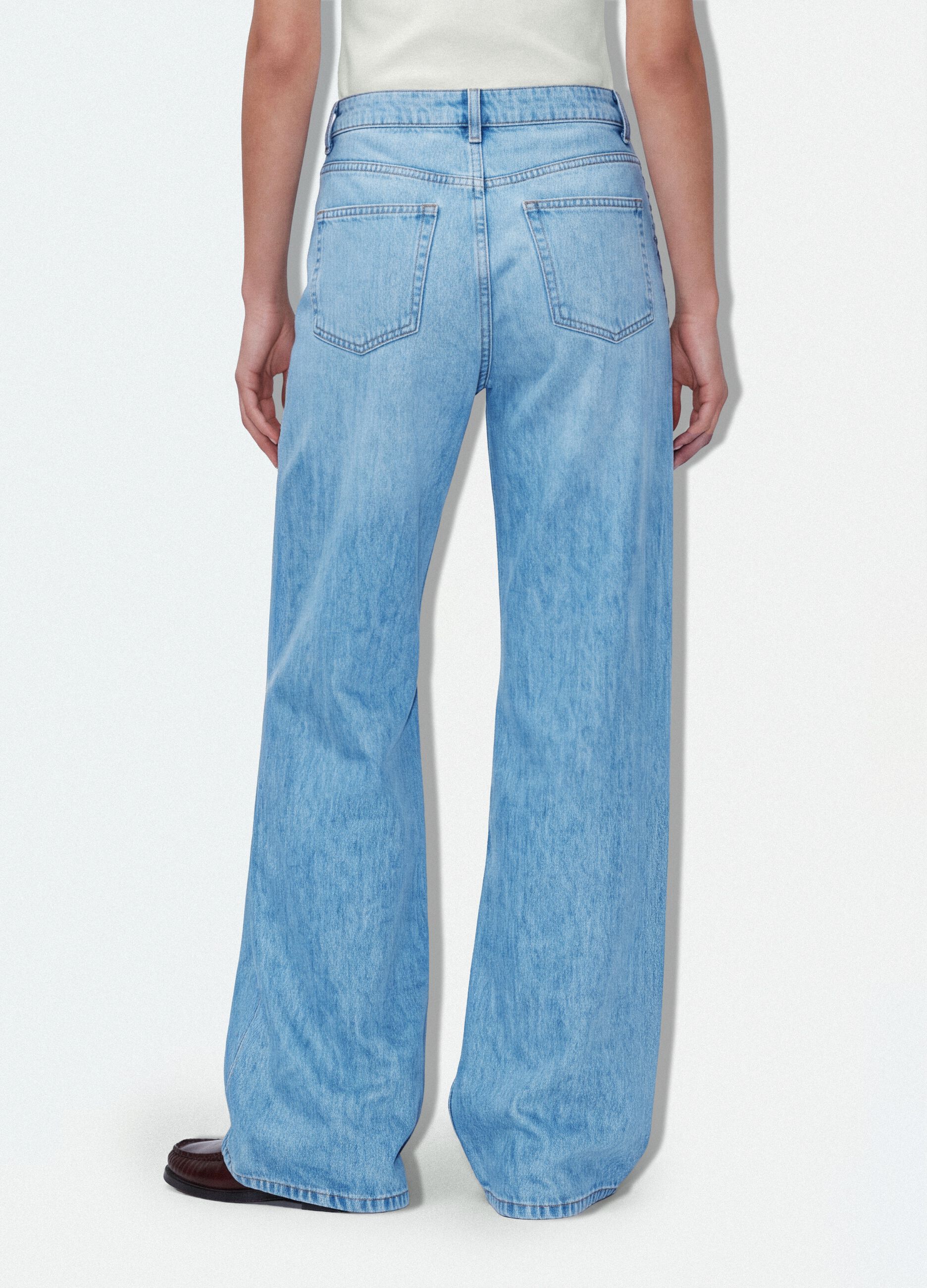 Light Blue Wide-Leg Jeans in Pure Cotton
