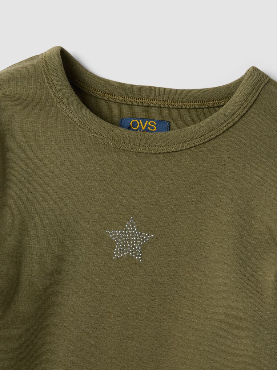 T-shirt verde in cotone elasticizzato con collo a costine slim fit_2