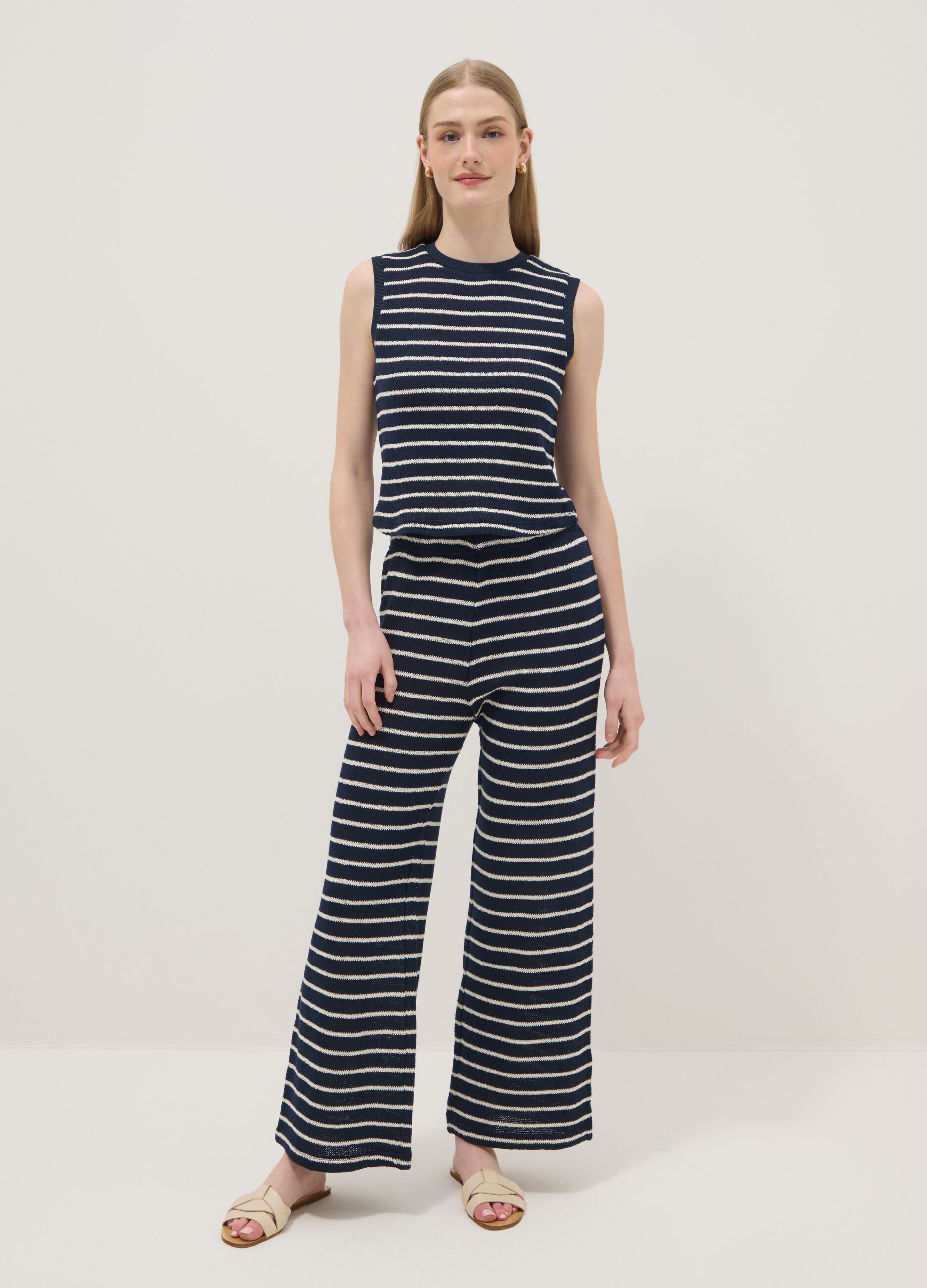 Pantaloni wide leg blu a righe con vita elastica