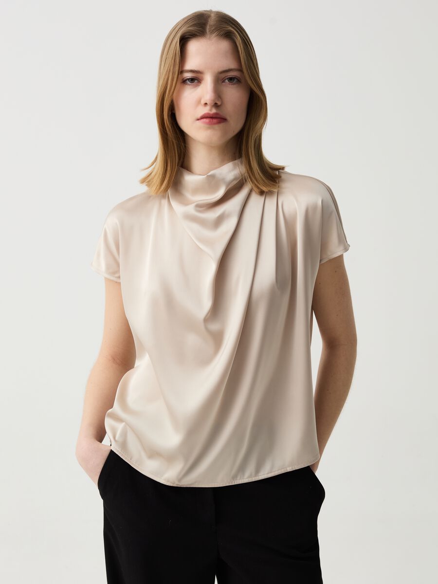 Satin blouse with high neck and draping_0