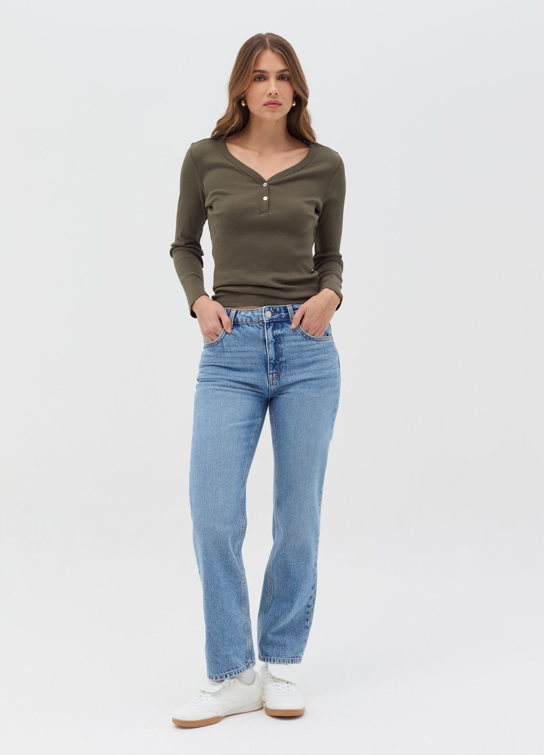 Ribbed t-shirt with granddad collar