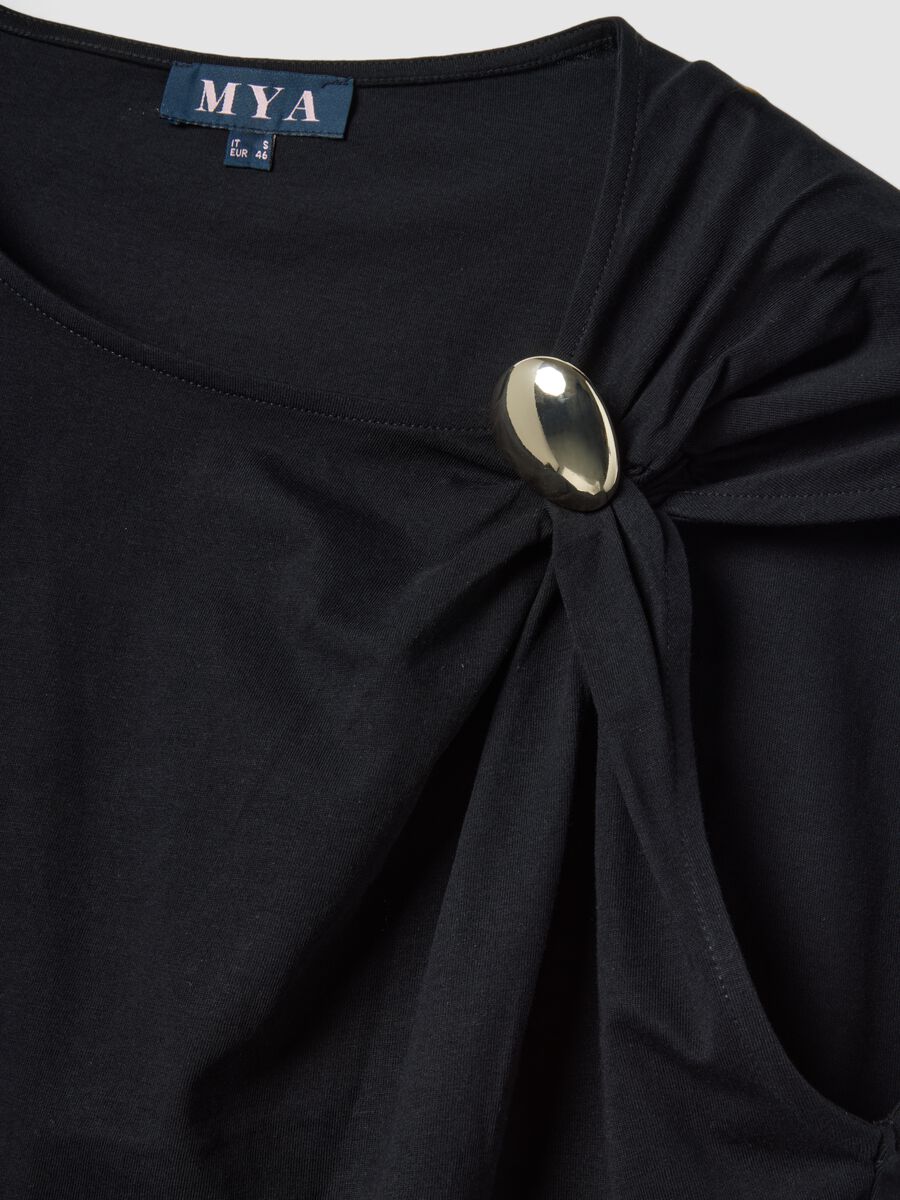 Black pure cotton T-shirt with draping and brooch_5