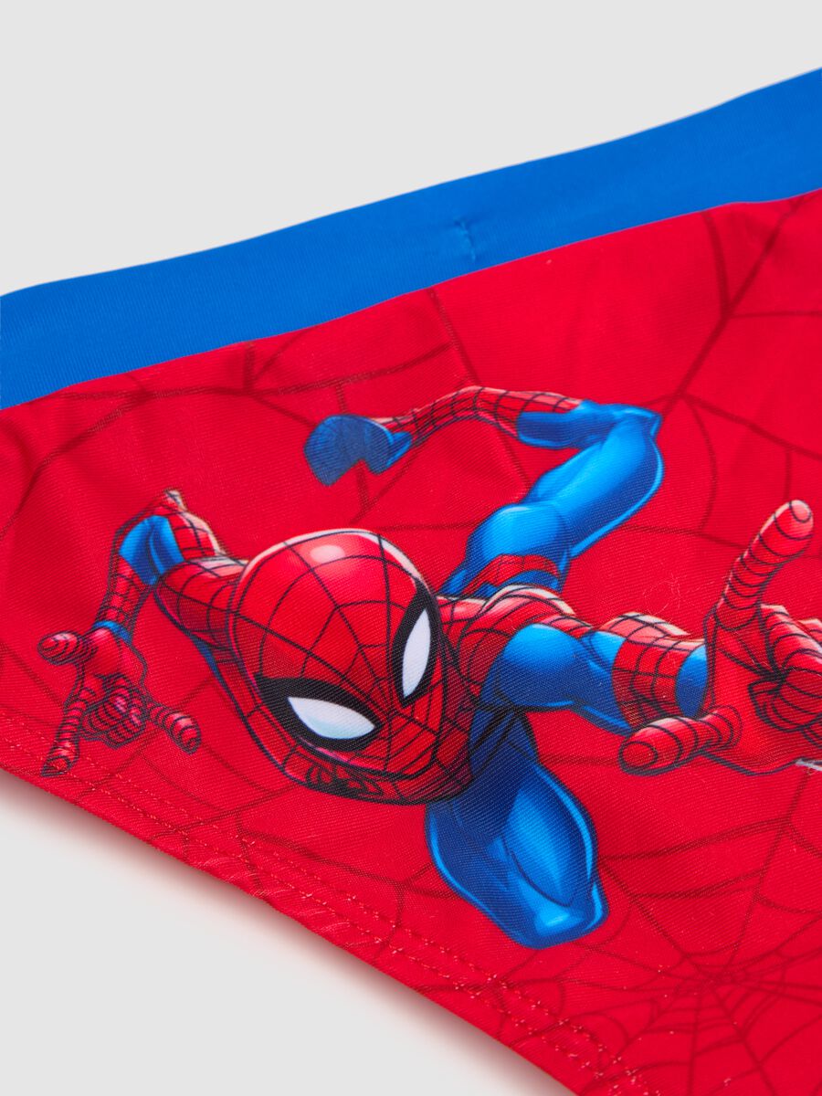 Red swimming briefs with Spider-Man print for boys_2