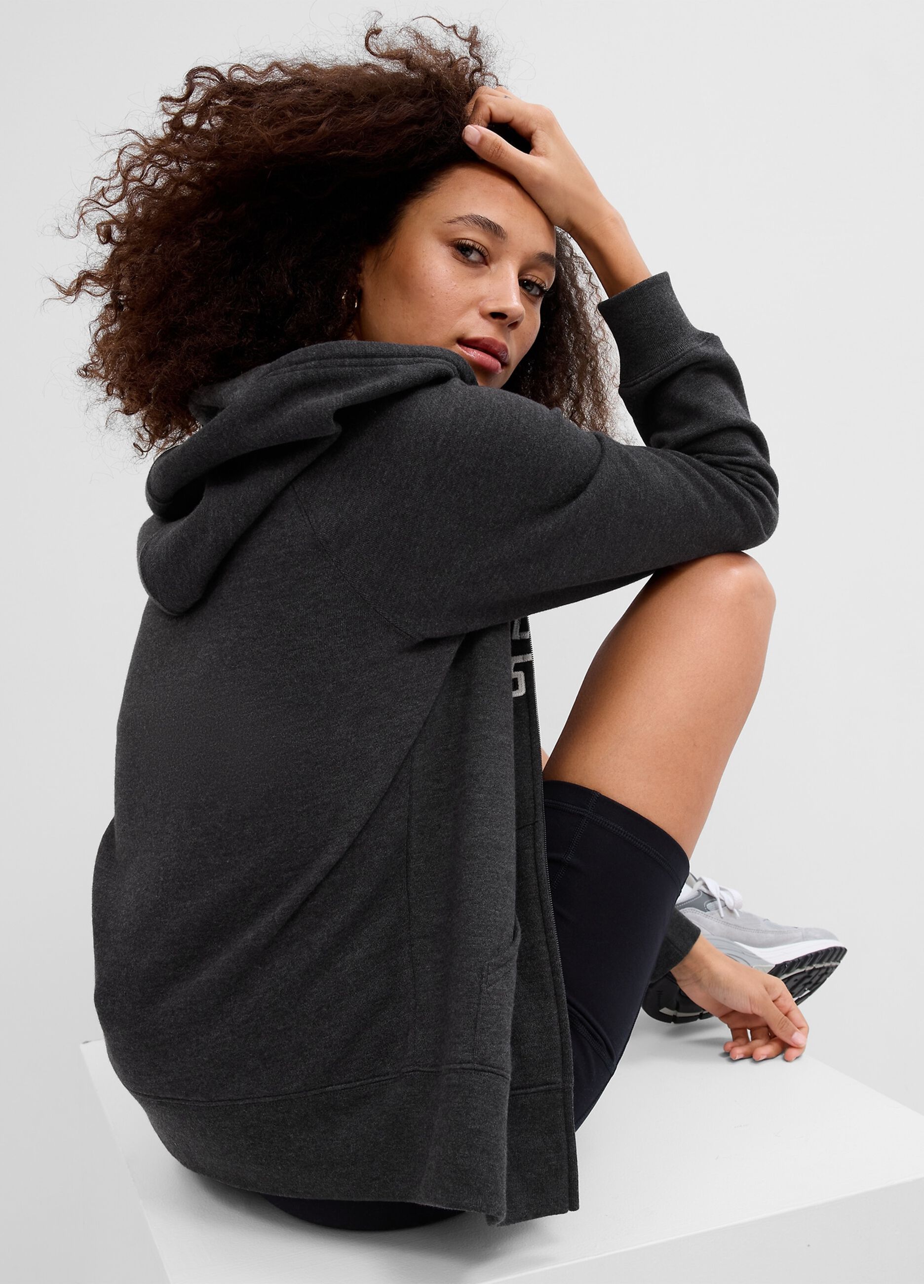 Full-zip con cappuccio ricamo logo