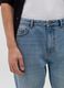 Carrot-fit jeans with five pockets_2