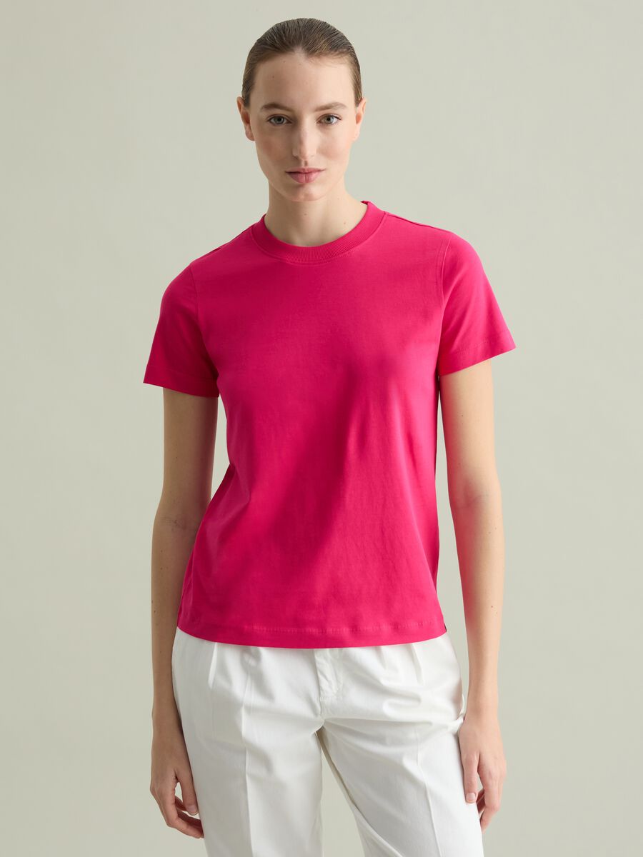 Cotton T-shirt with round neck_0