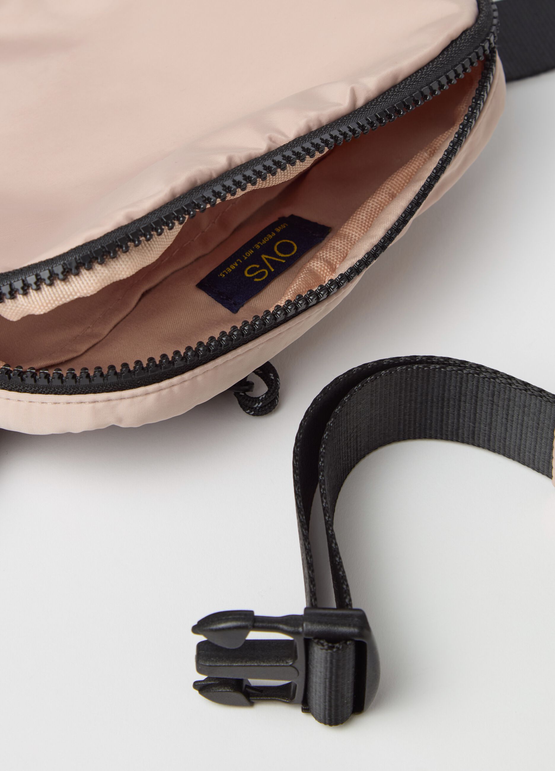 Essential solid colour bum bag