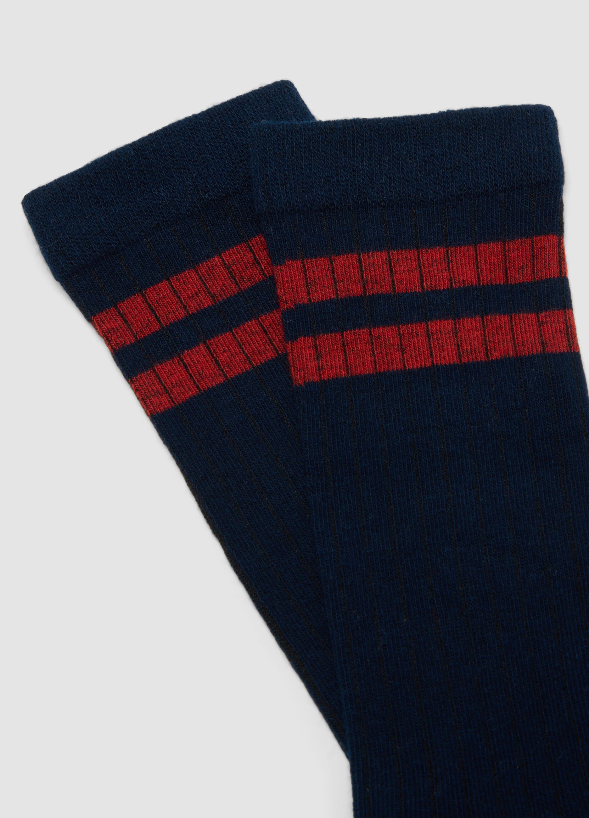 2-pack of blue and red organic stretch cotton knee-high socks