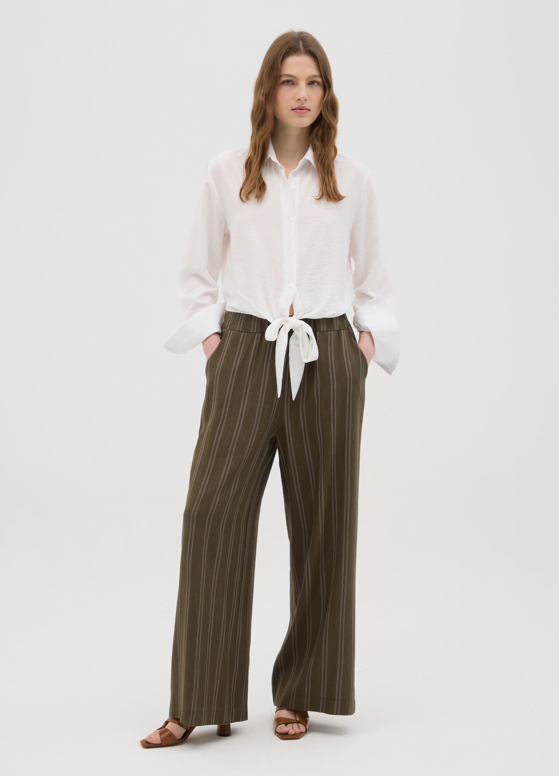 Women's Green Regular Fit Trousers