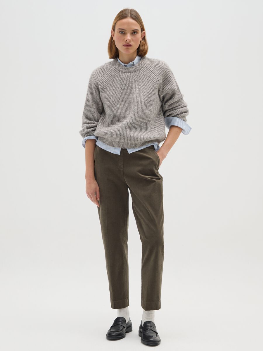 Pantaloni in cotone elasticizzato verdi regular fit_0
