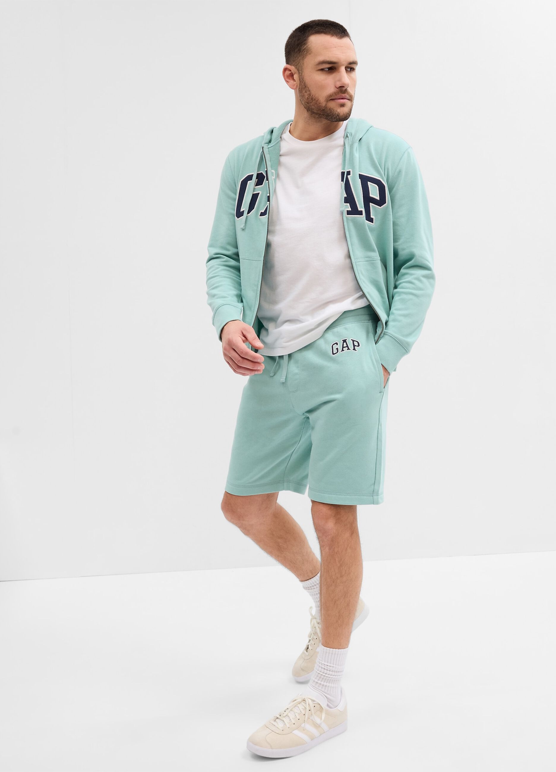 Ovs Shorts in French Terry con ricamo logo