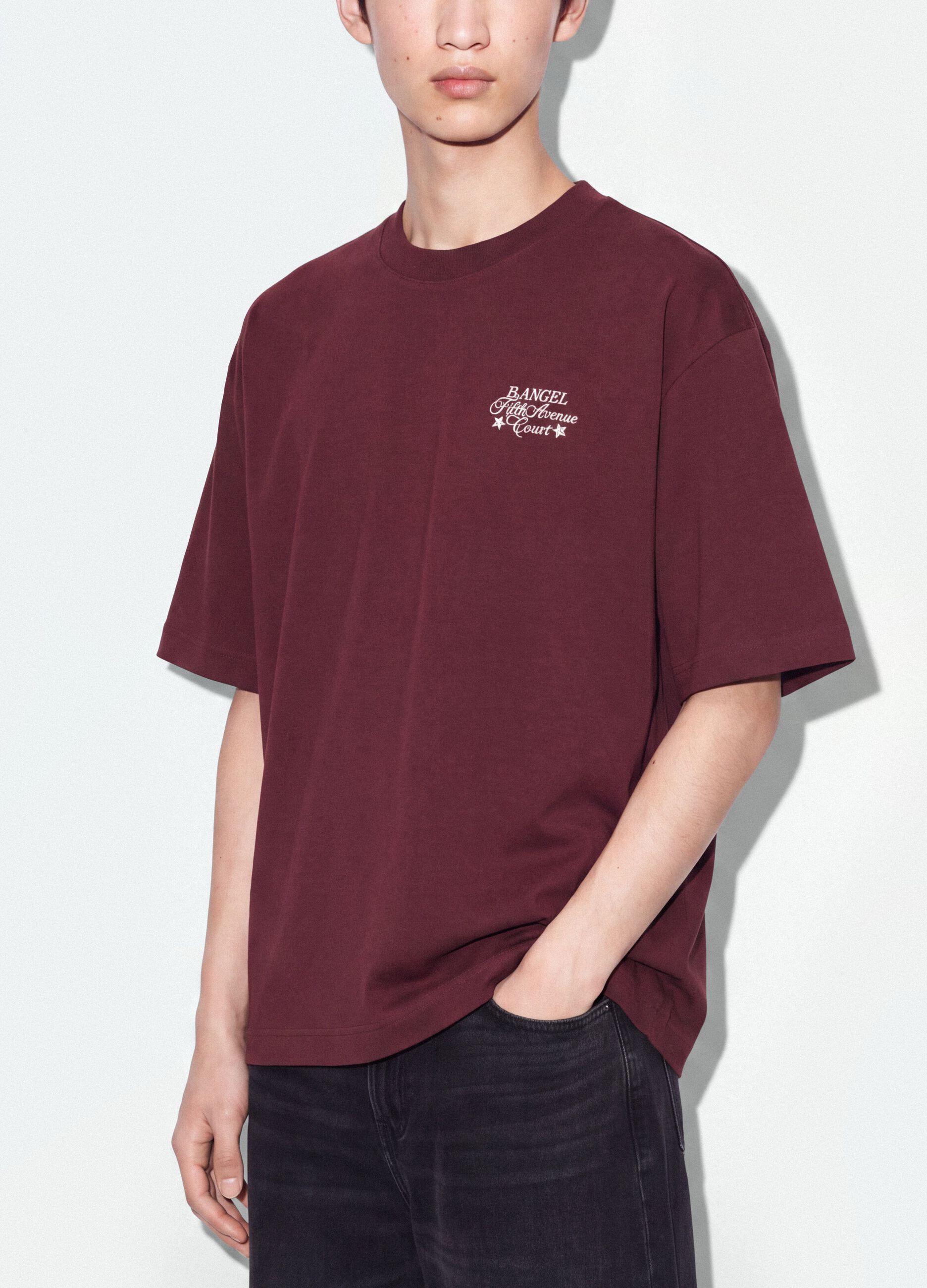 Red cropped pure cotton T-shirt with boxy-fit print