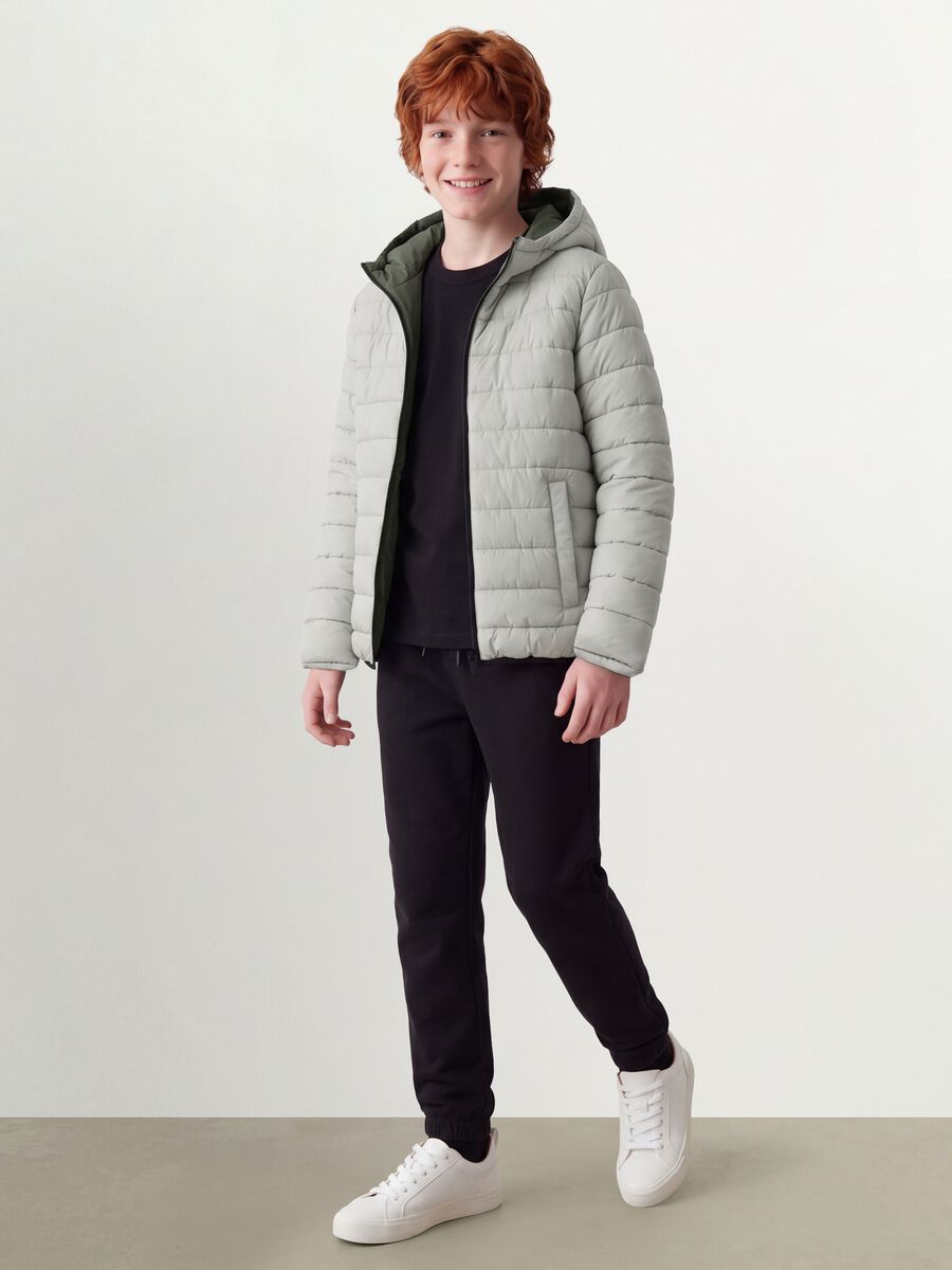 Reversible Ultralight padded hooded jacket in grey and green_2