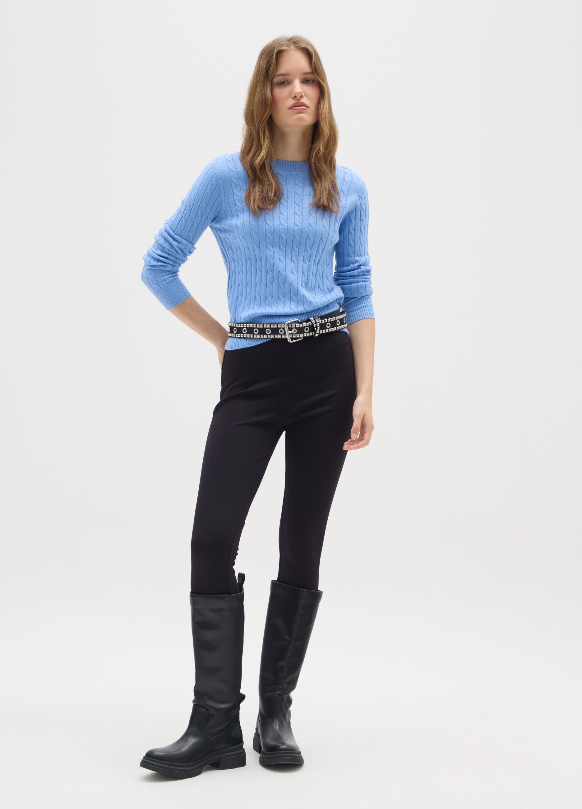 Blue Pullover with Round Neck