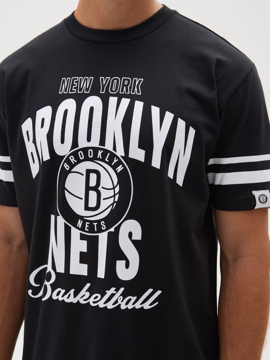 T-shirt in puro cotone multicolor con stampa NBA_3