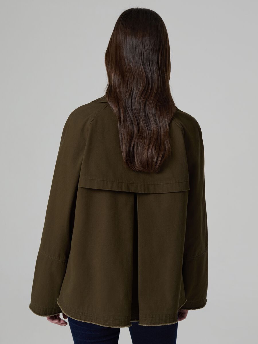 Short double-breasted trench coat_2
