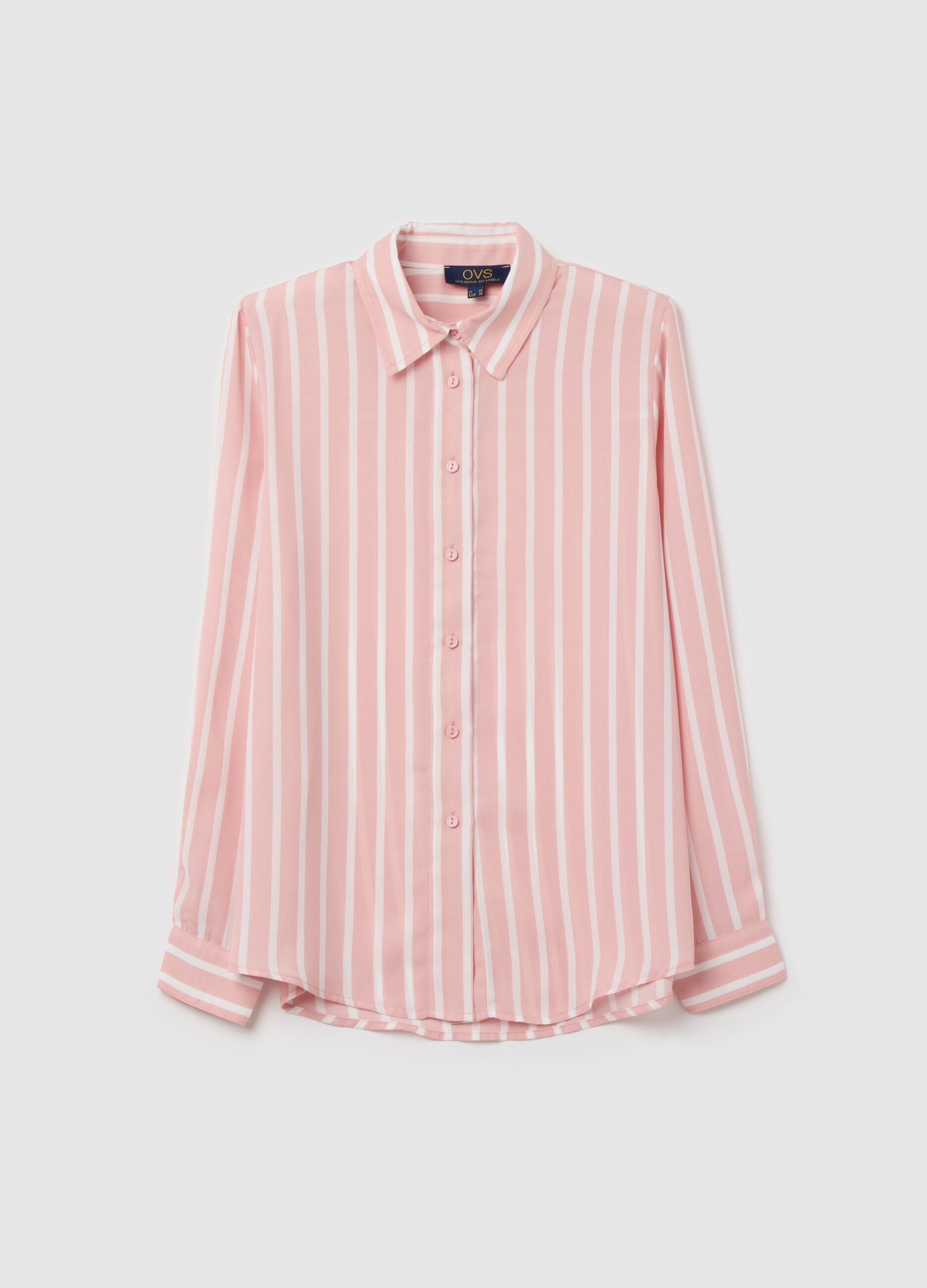 Shirt with all-over print.