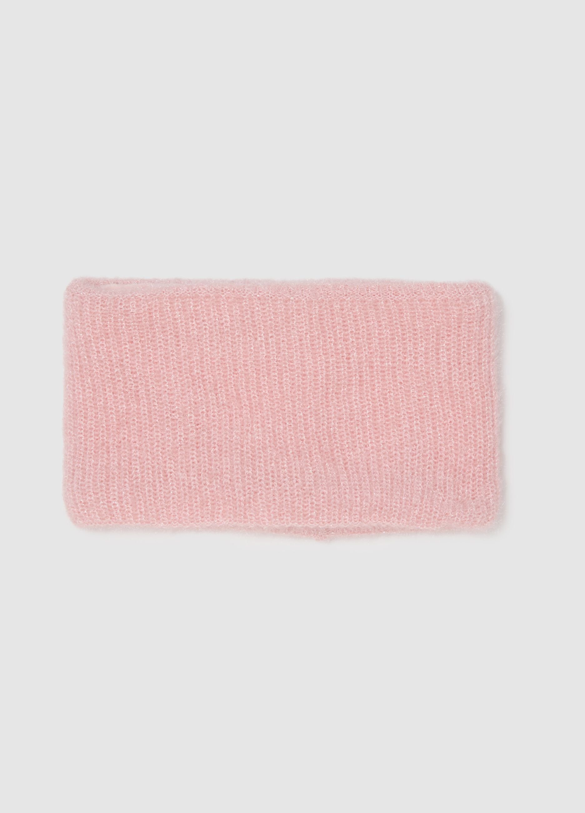 Pink scarf for girls with metallic fibres