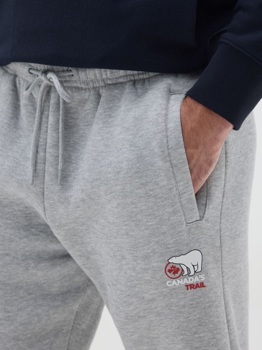 Grey jogger trousers in cotton blend_3