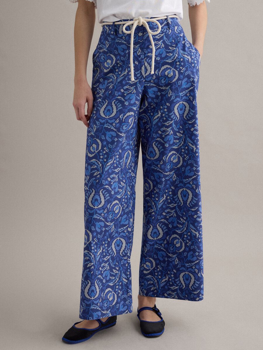 Blue pure cotton patterned trousers_1