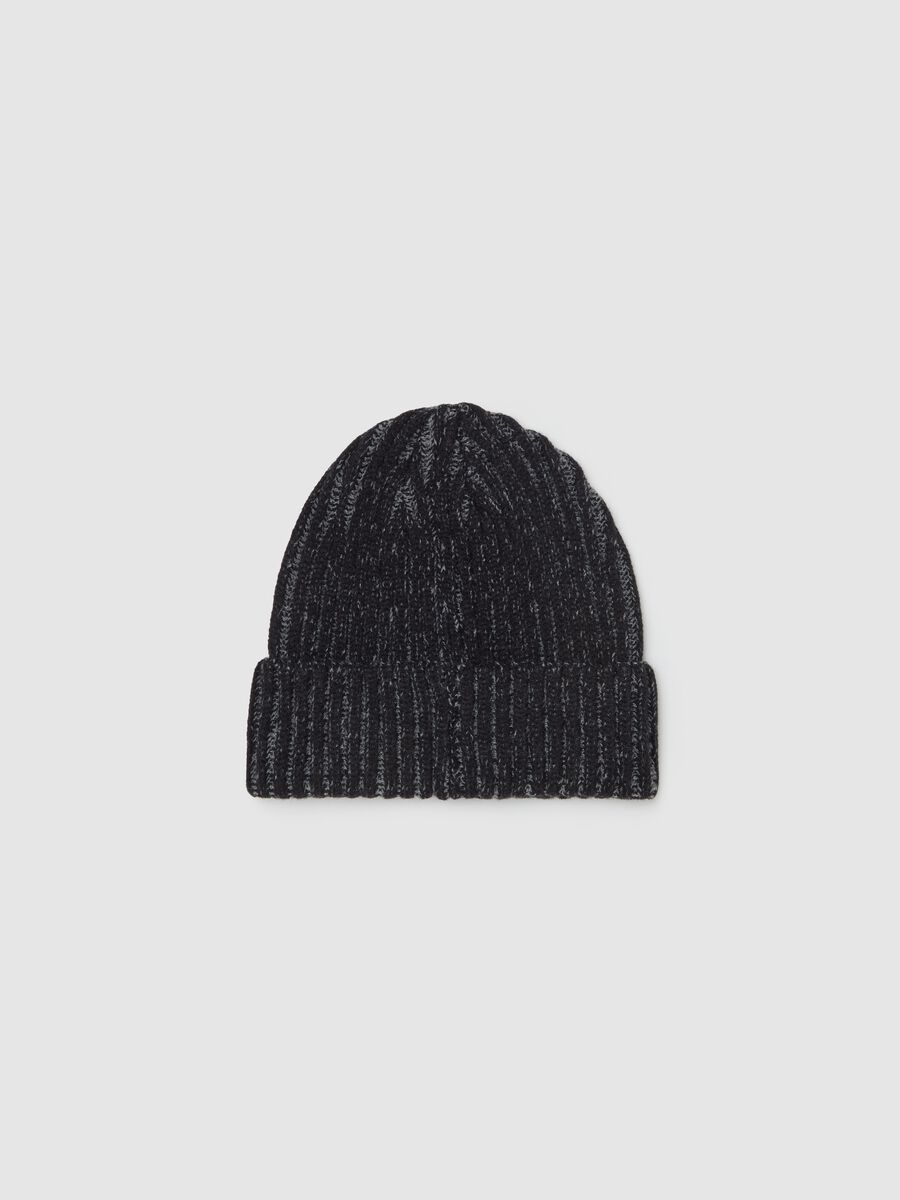 Ribbed knit hat with fold_1