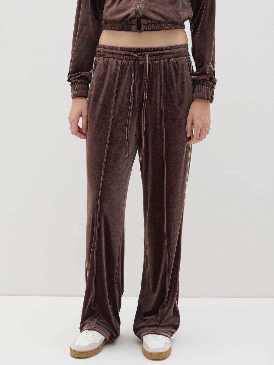 Brown velour regular fit trousers_1