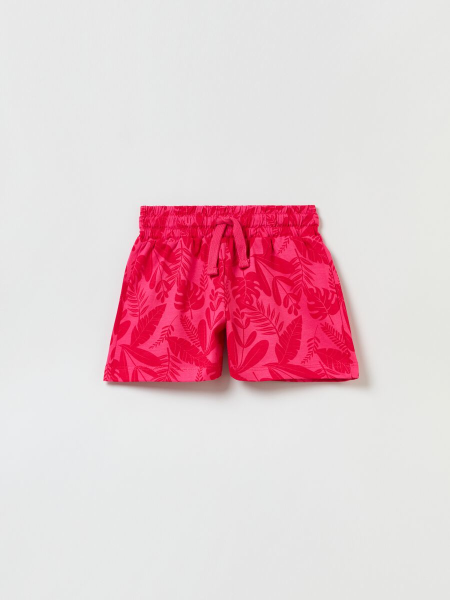 Shorts with all-over tropical leaves print_0