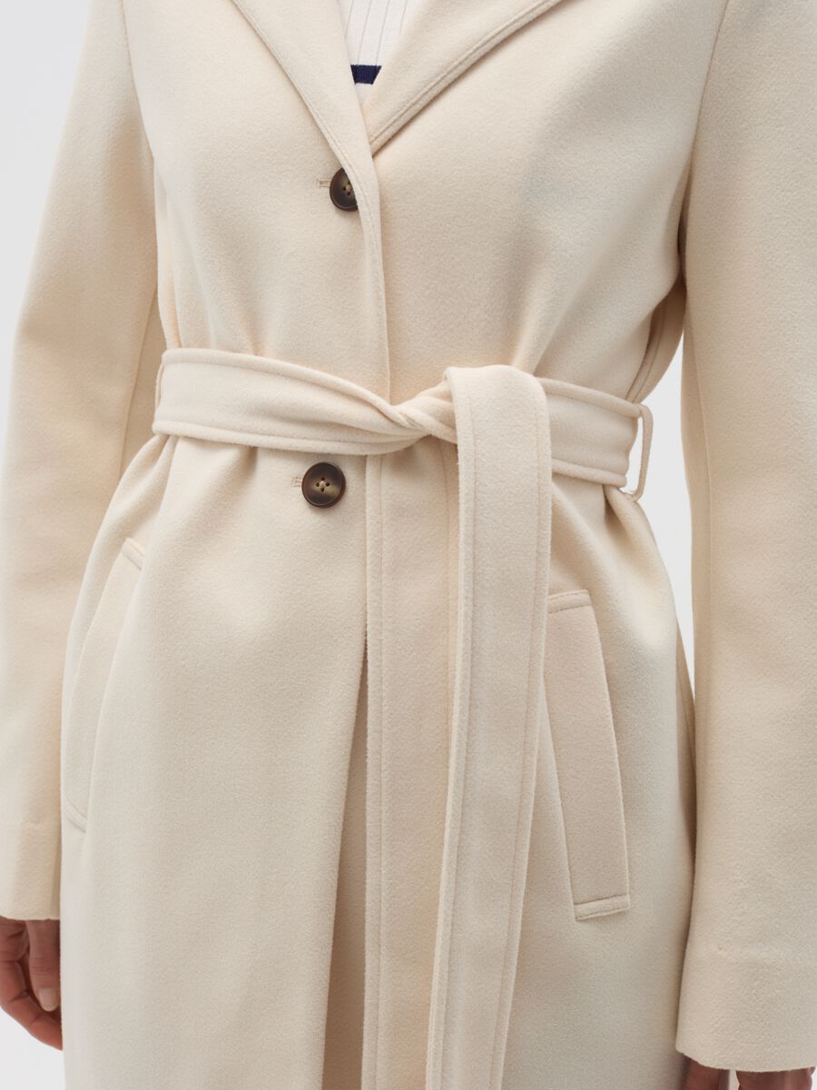 Coat in soft fabric with hood_3
