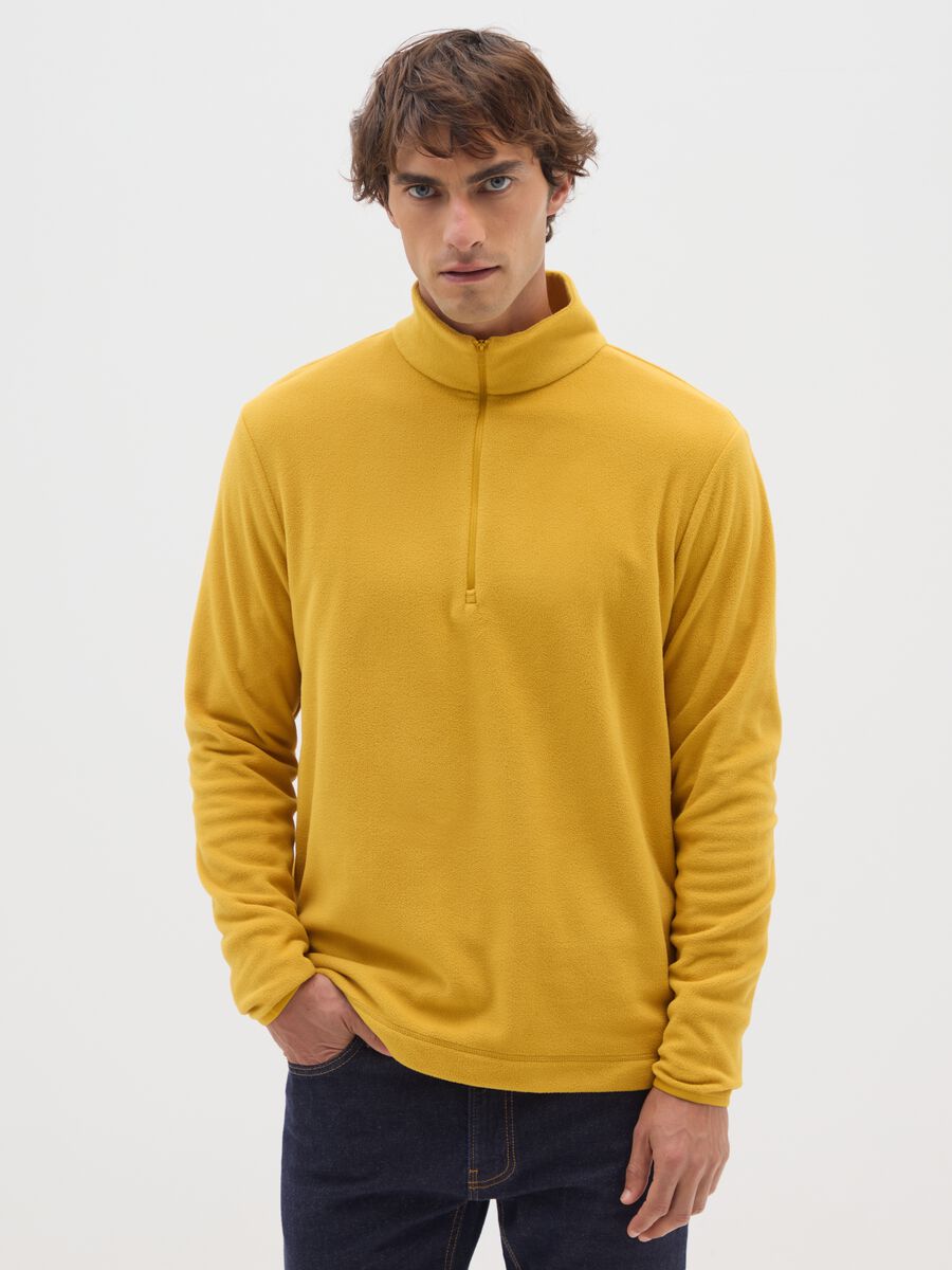 Yellow fleece half-zip sweatshirt_0
