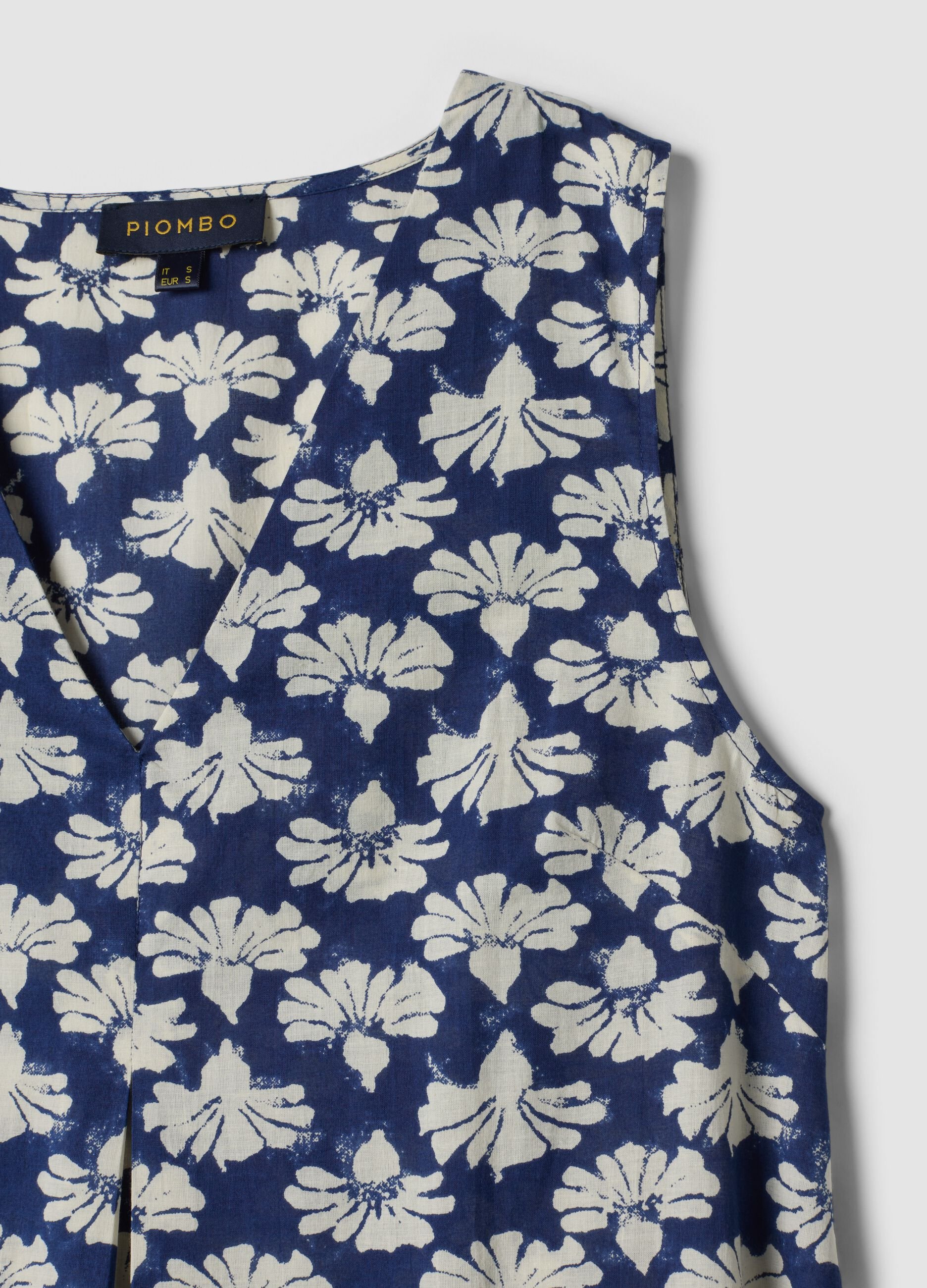 Blue pure cotton maxi dress with V-neck and floral print