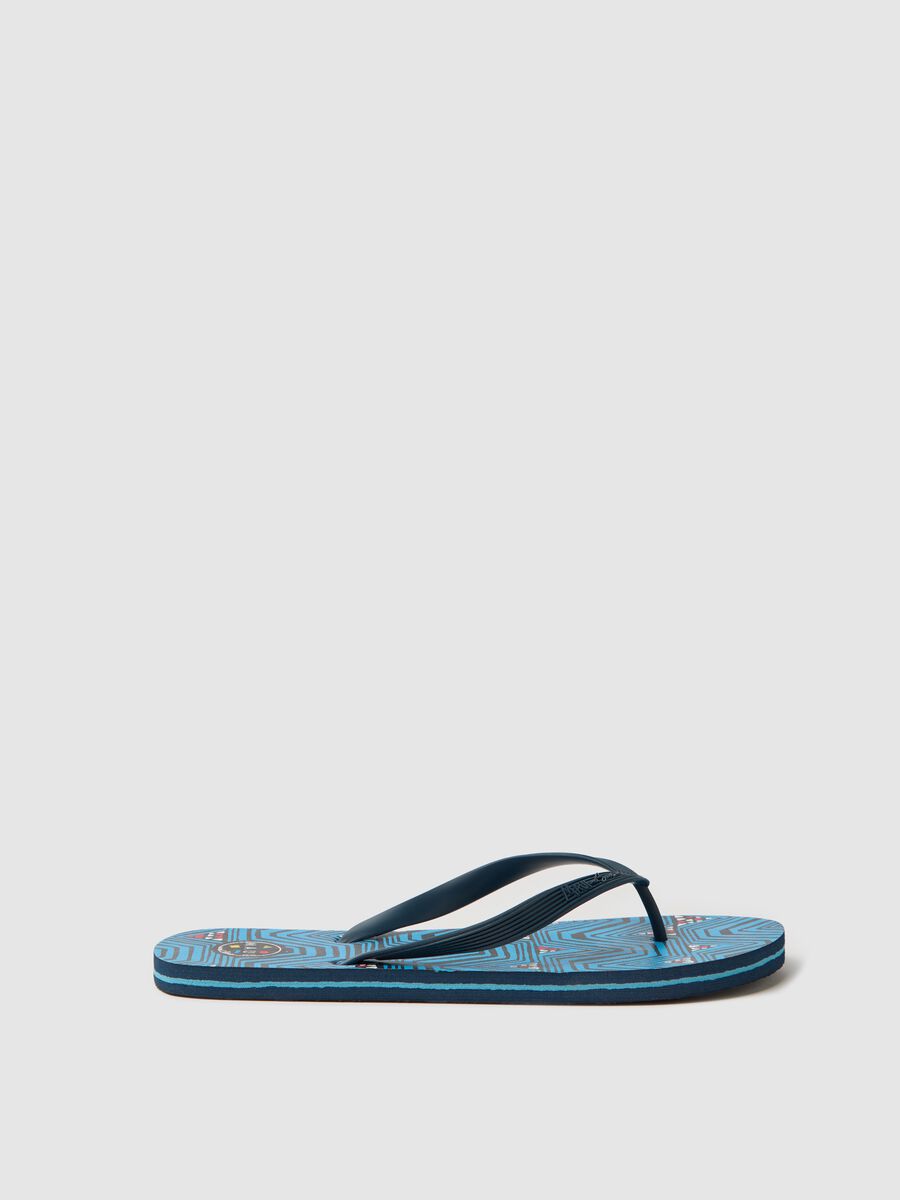 Maui and Sons blue flip flops with geometric motif_0