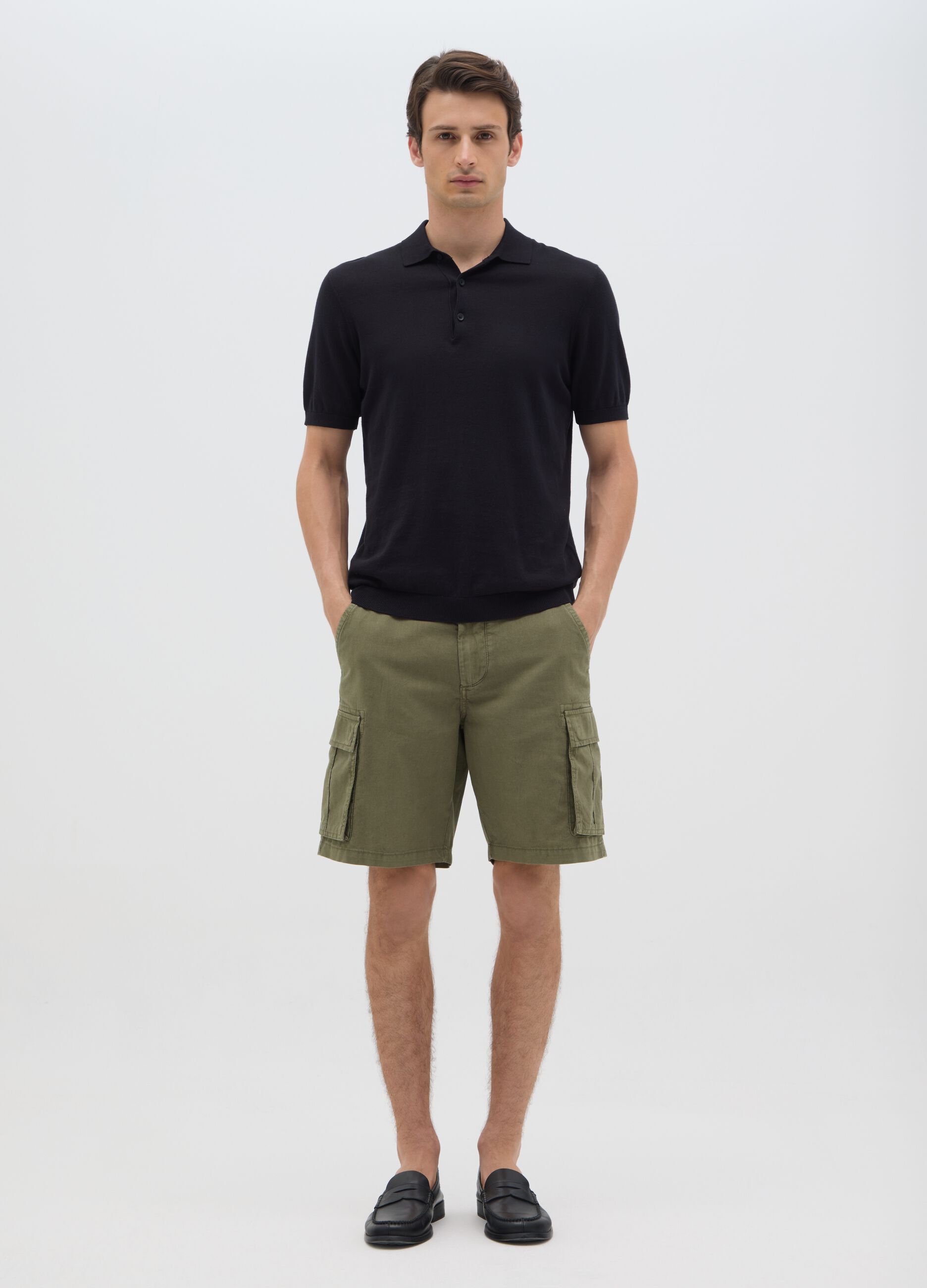 Men's green regular fit linen blend cargo shorts