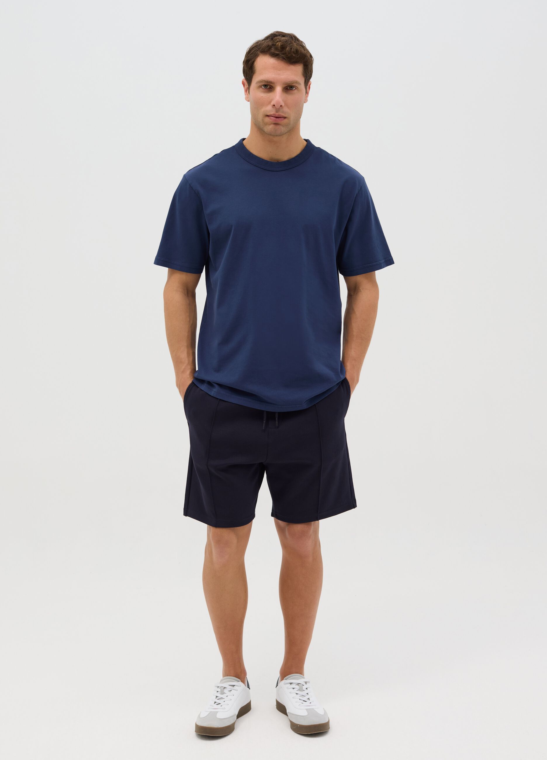 Blue Bermuda joggers in fleece