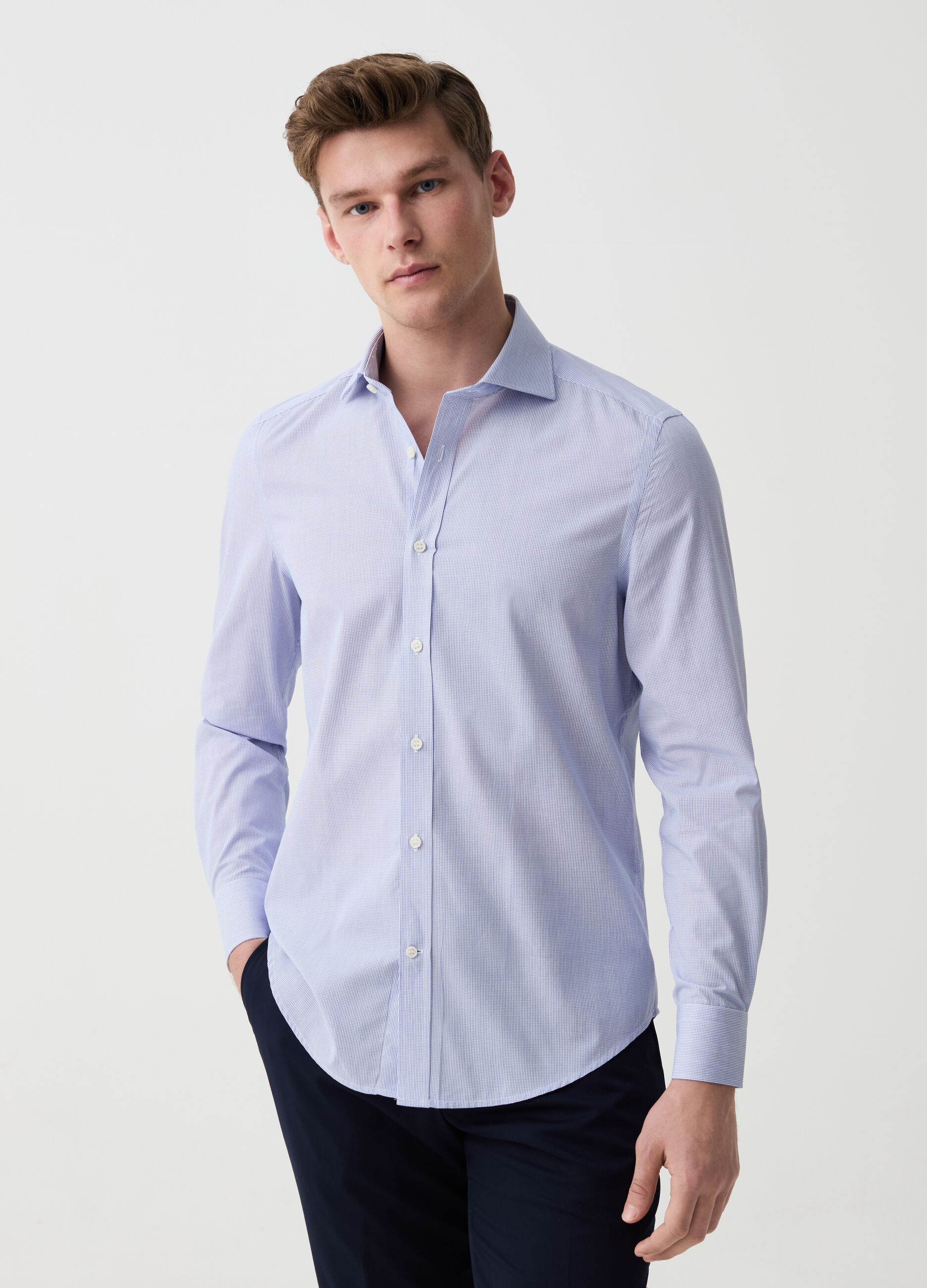 Camicia slim fit con micro fantasia