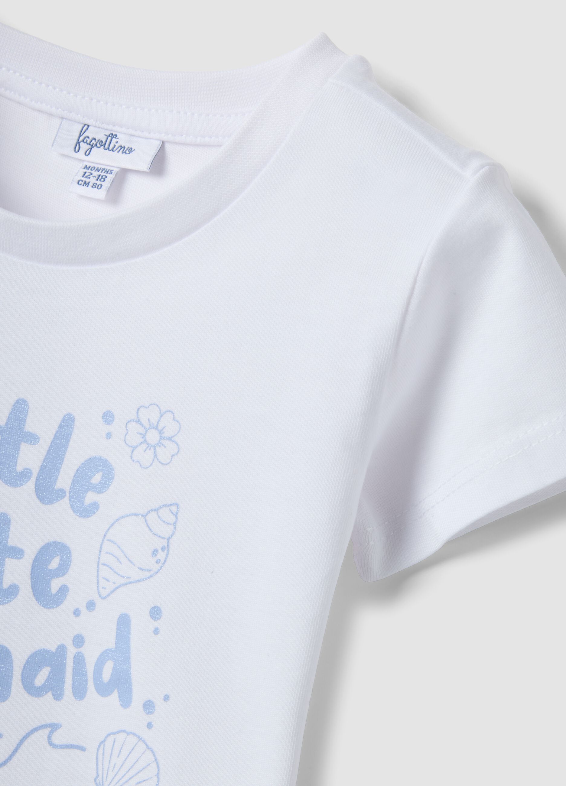White pure organic cotton girls&rsquo; T-shirt with seaside print