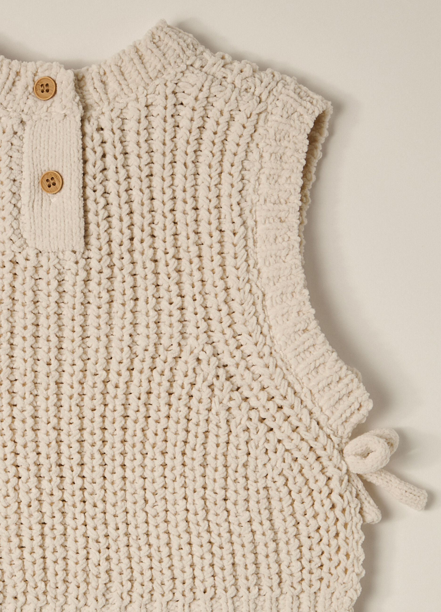 IANA newborn girl knitted gilet in chenille