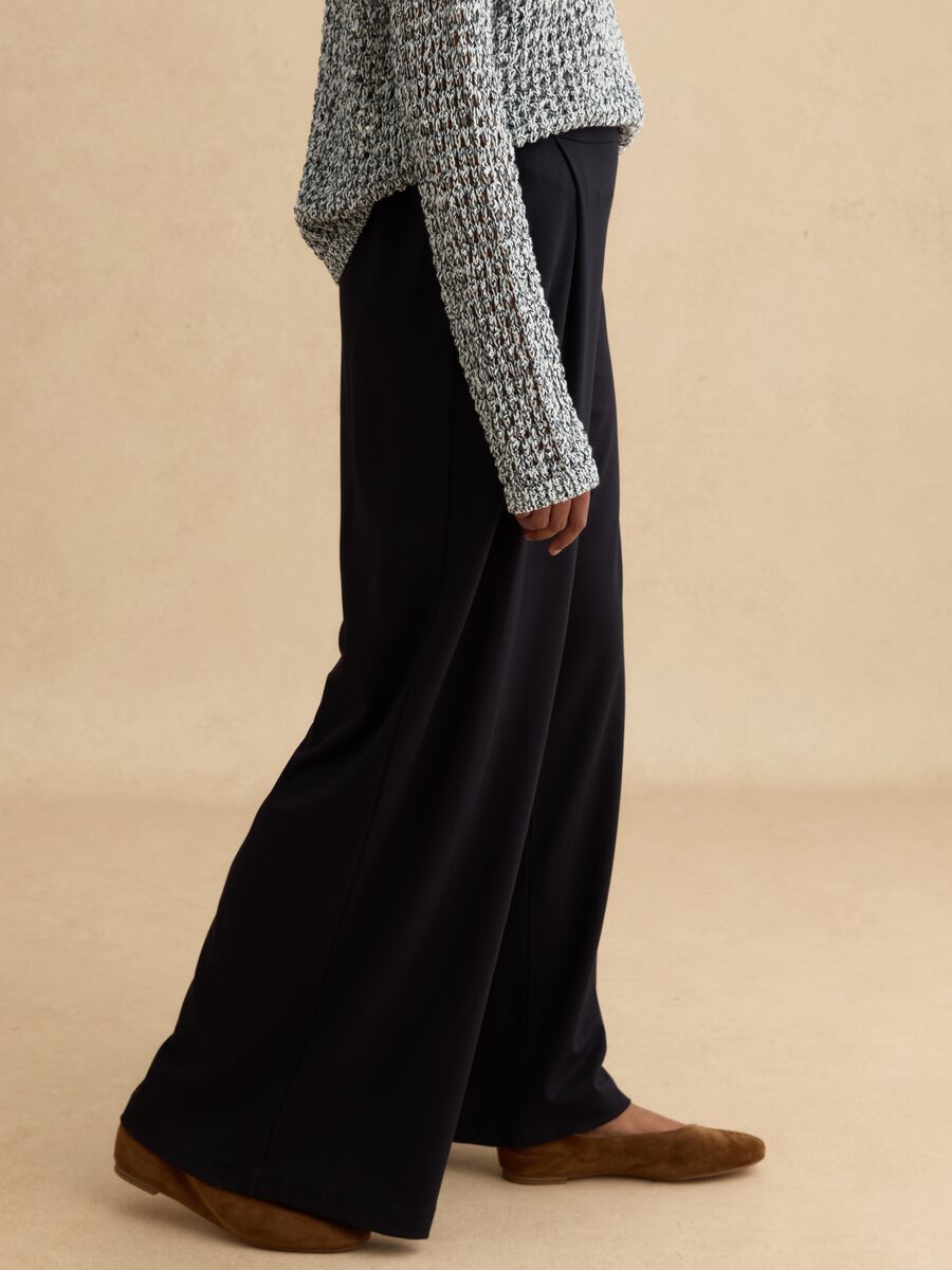 Black Wide Leg Stretch Viscose Blend Trousers_3