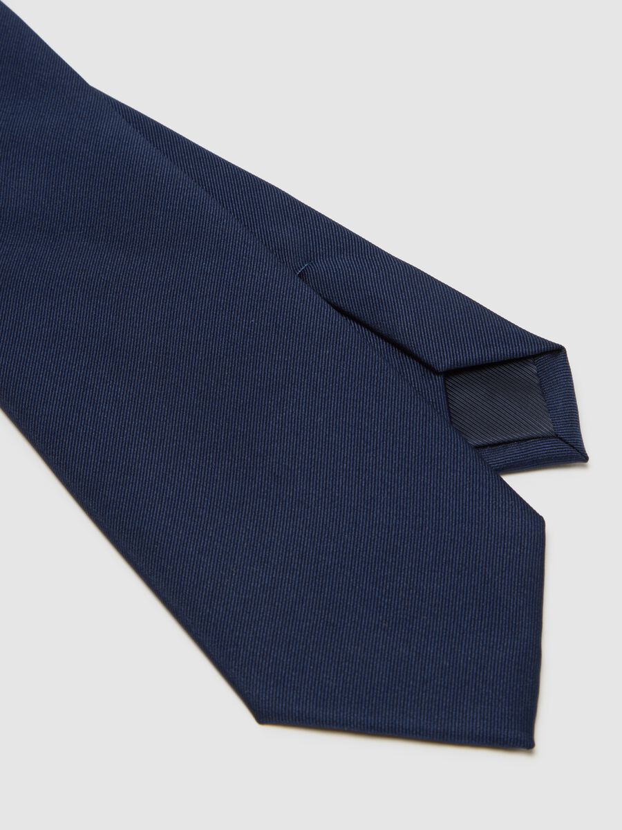 Cravatta blu in poliestere_1
