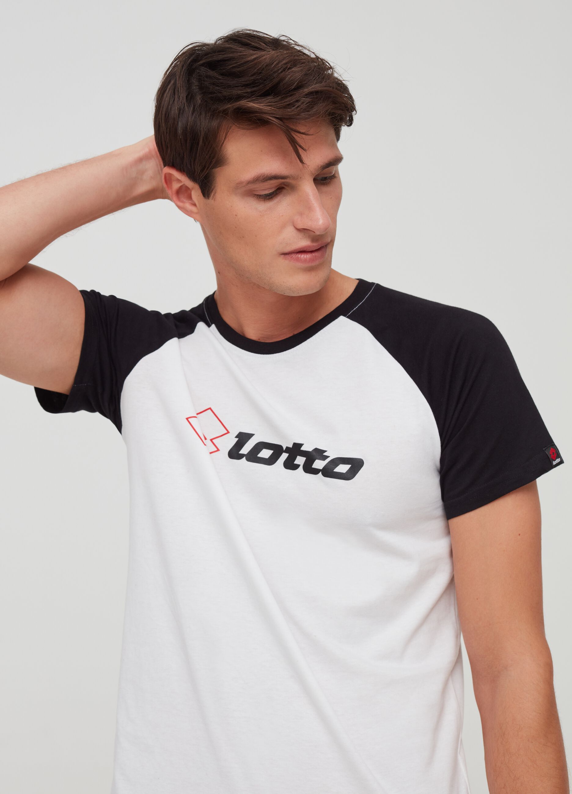 T-shirt with raglan sleeves and Lotto print