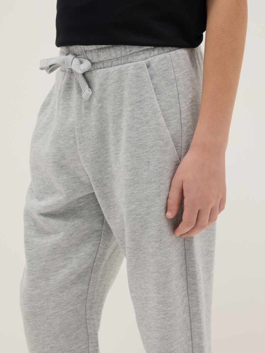 Pantaloni jogger grigi da ragazzo in puro cotone regular fit_2