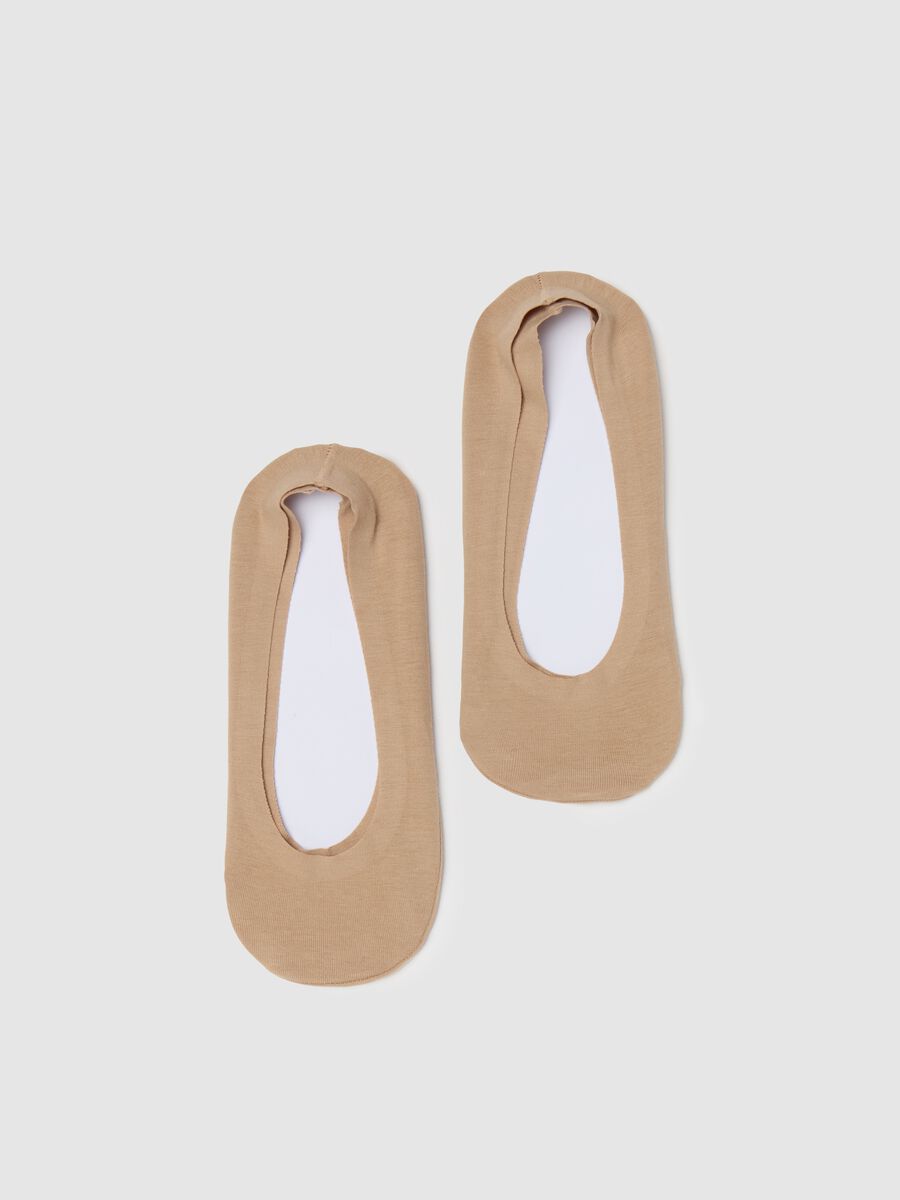 Two-pack shoe liners with laser cut_0