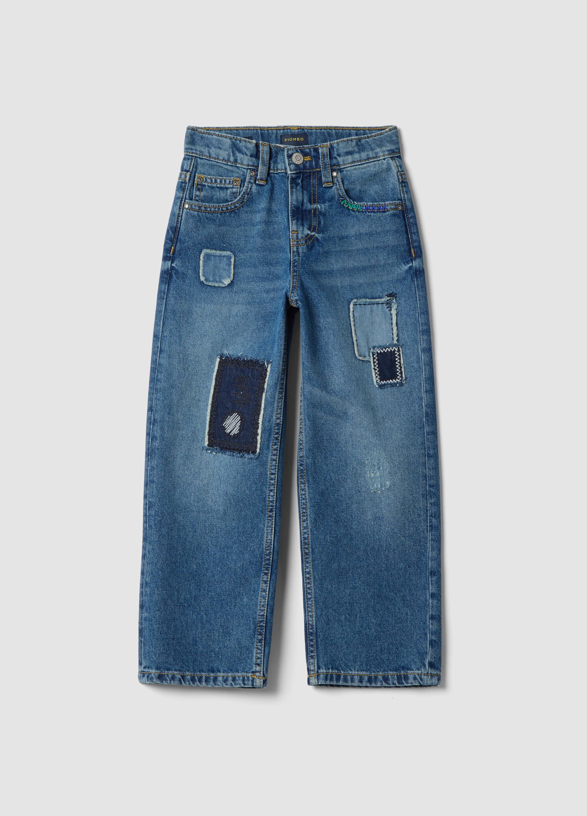 Jeans denim blu in puro cotone straight fit con toppe per bambino