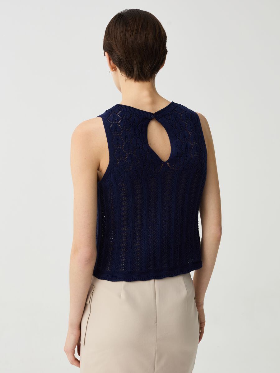 Tank top with crochet yoke and round neck_2