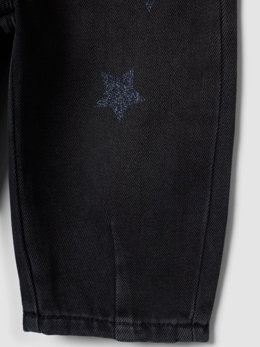 Black balloon-fit jeans in cotton and viscose blend with star print for baby girl_3