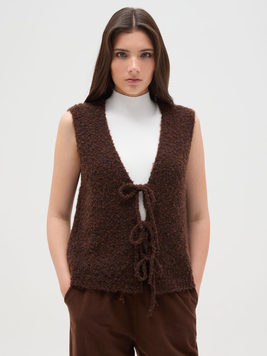Brown Regular Fit Gilet_0