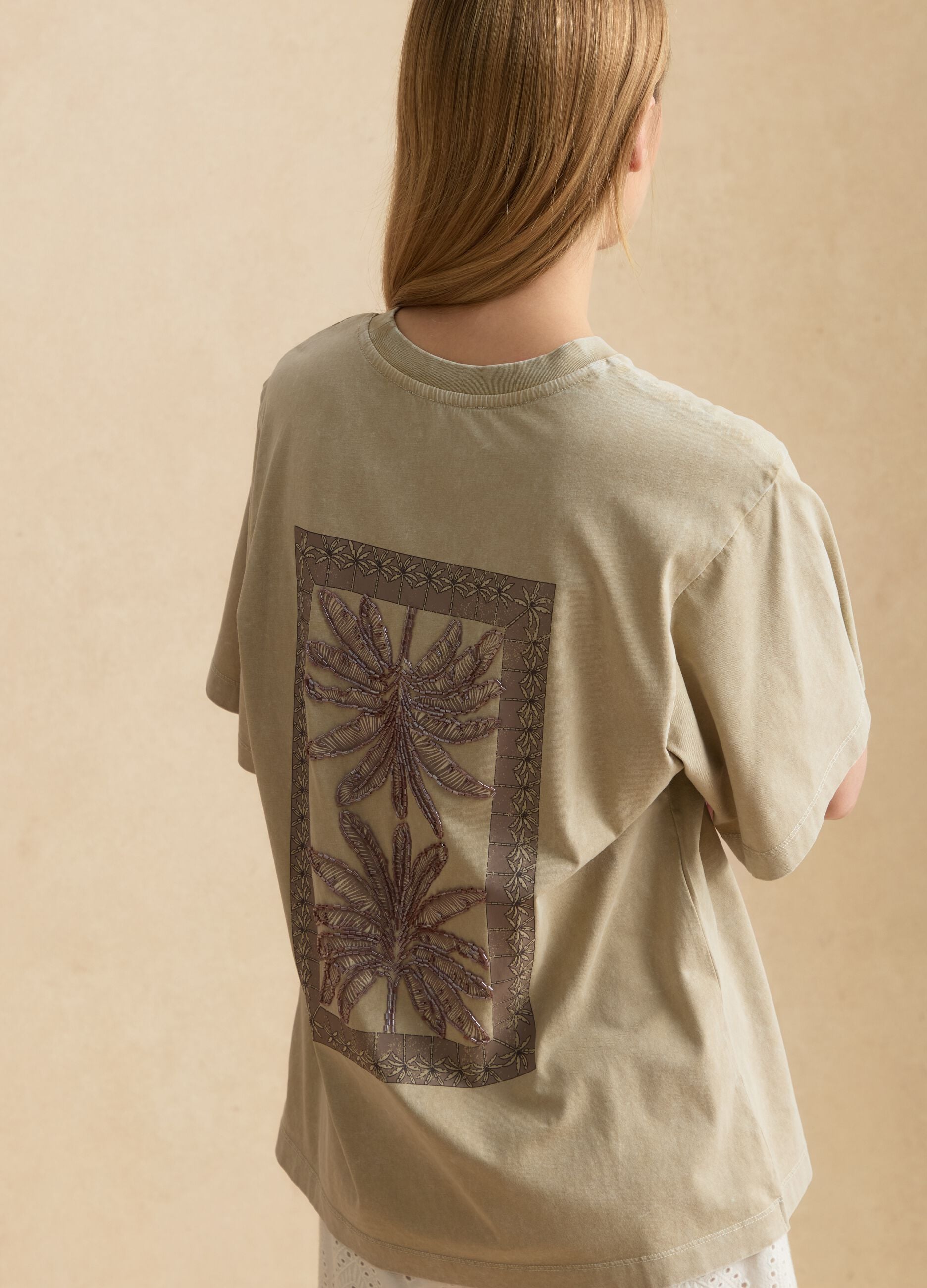 Beige short-sleeve pure cotton T-shirt