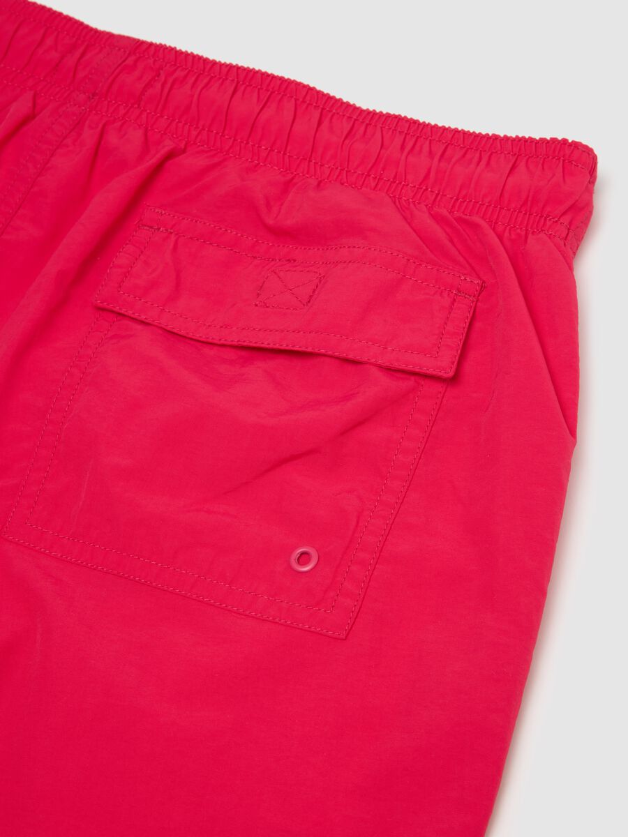 Men’s regular-fit swim boxers in pink blend with elastic waist_5