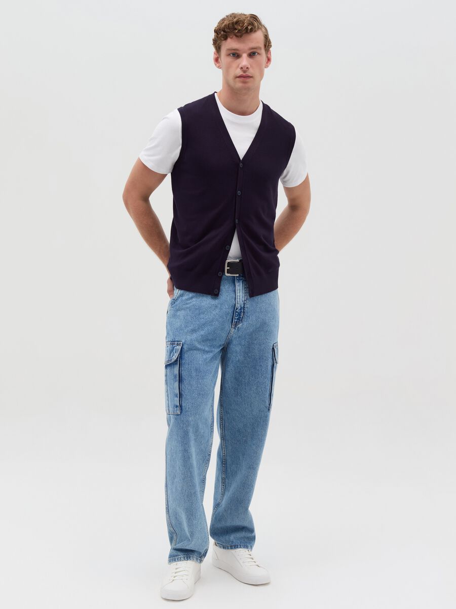 Gilet with V neck_1