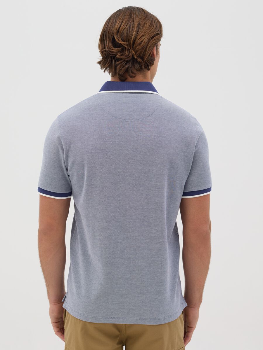 Blue polo shirt with short sleeves in cotton piquet_2